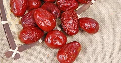 تصویر 2 از قیمت خرید عناب درشت درجه یک + فروش ویژه